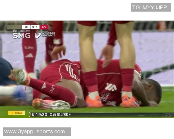 热刺官方宣布罗梅罗因两黄变红禁赛一场西蒙斯直接红牌遭禁赛三场 热刺官方宣布罗梅罗因两黄变红禁赛一场西蒙斯直接红牌遭禁赛三场